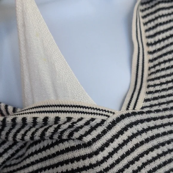 NWT Black/Cream Casual Long Sleeve Sweater Dress S - Picture 6 of 8